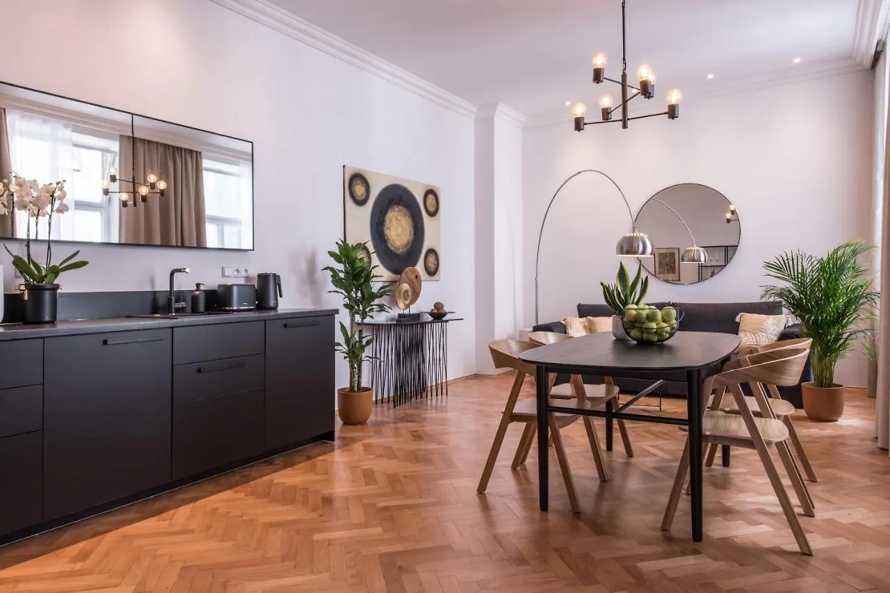 New Design Apt - Central Location Wenceslas Square Prag