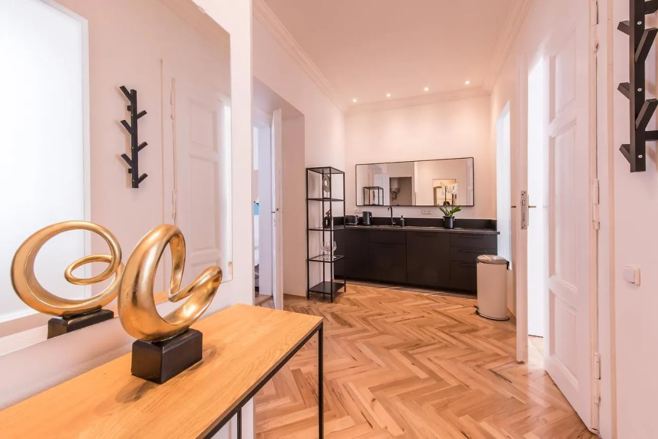New Design Apt - Central Location Wenceslas Square Prag